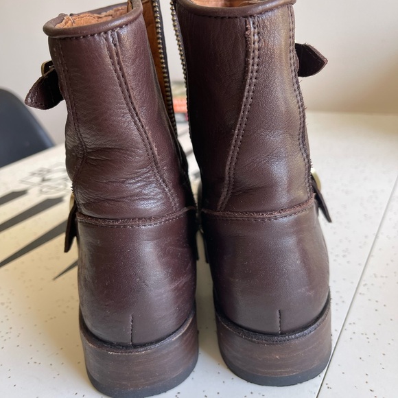 New! Brown Frye boots - Picture 4 of 6